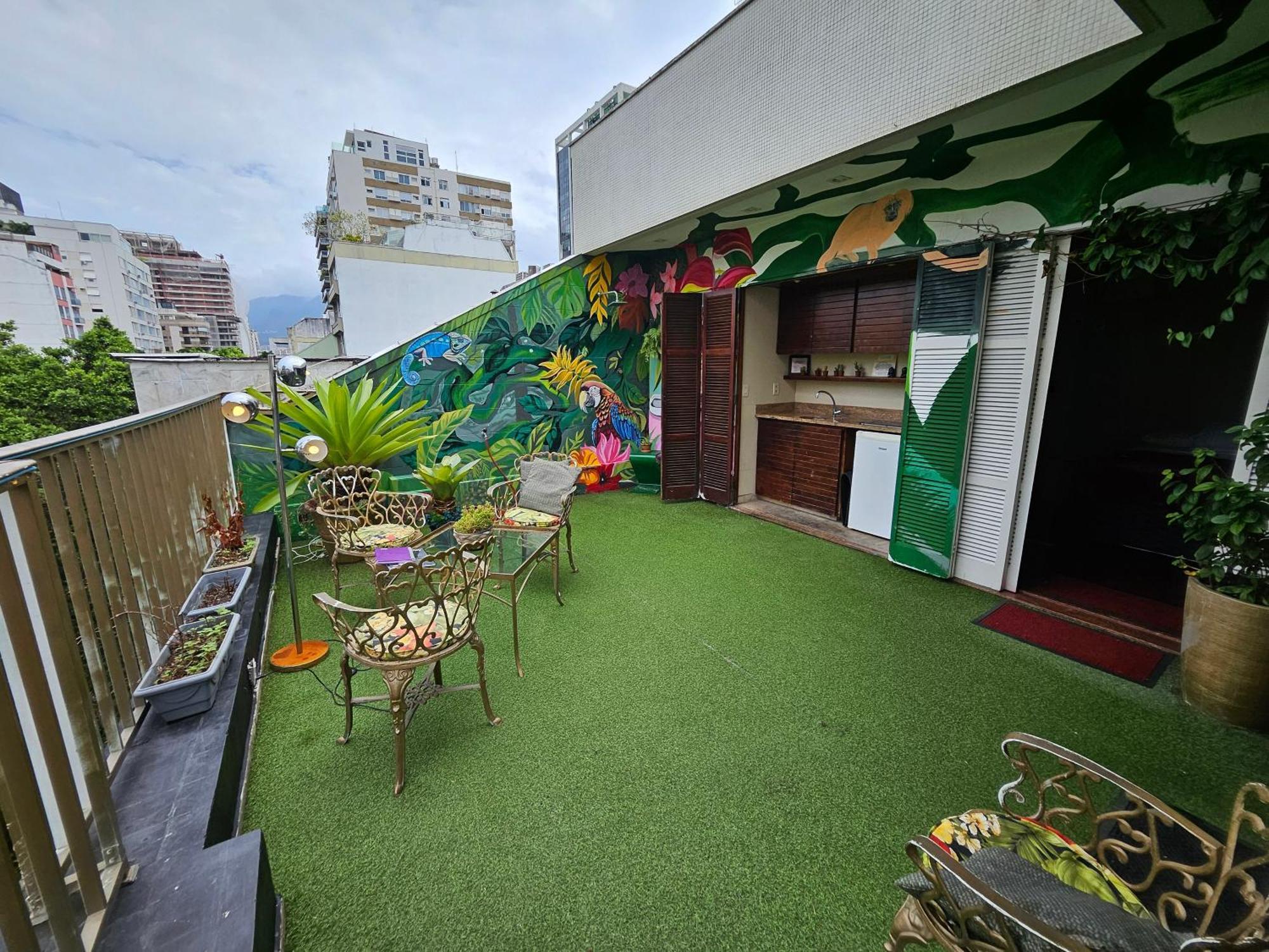 Charmosa Cobertura Em Ipanema Na Quadra Da Praia De Quarto, Sala, Terraco E Sauna Рио-де-Жанейро Экстерьер фото
